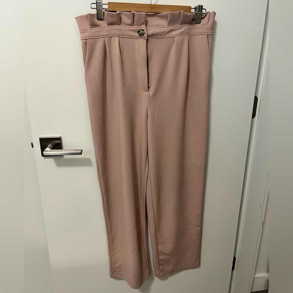 Good Luck Gem, Paperbag style pants, Size Medium